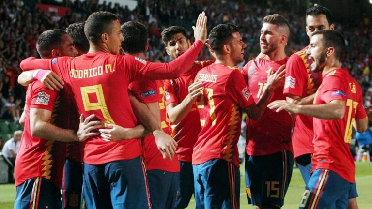 España destroza a Croacia