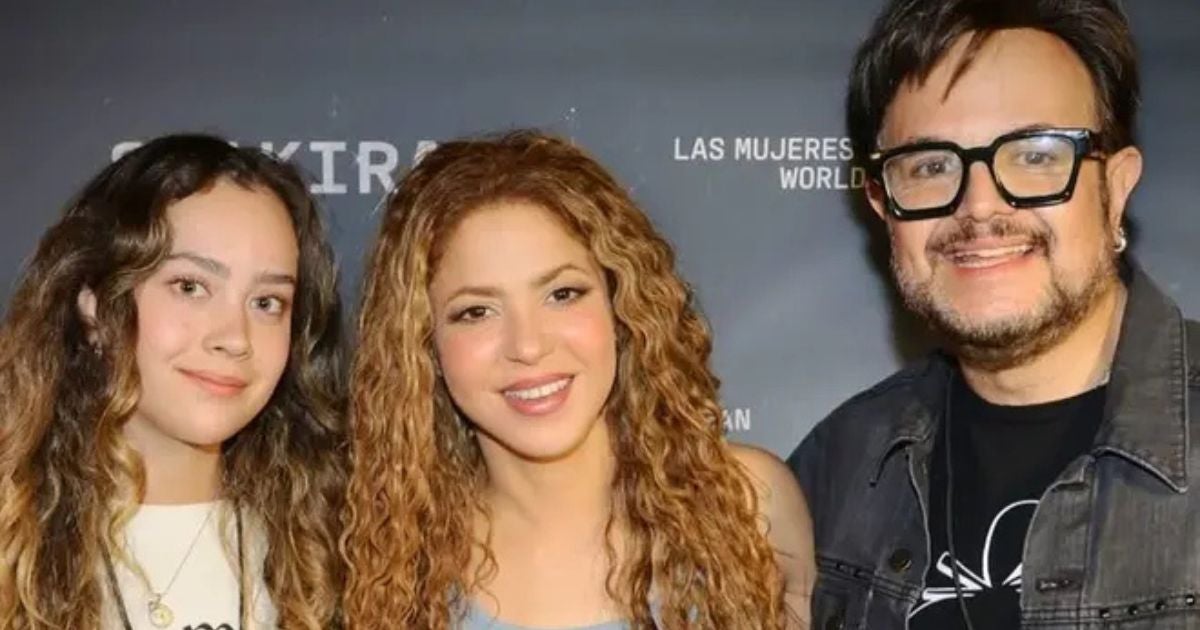 Aleks Syntek asegura que Shakira le coqueteó frente a su esposa