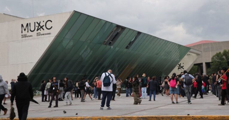 Anti-gentrificación CDMX, ¿por qué policías no actuaron ante destrozos en la UNAM?