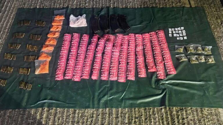 Asegura Ejército Camioneta Con Casi 6 Mil Pastillas De "Molly" Y Material Bélico En Tangancícuaro - Changoonga.com