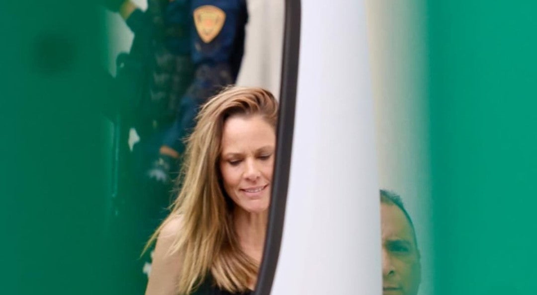 Así fue la caótica audiencia de Ximena Pichel, “Lady Racista”, en los juzgados de la CDMX