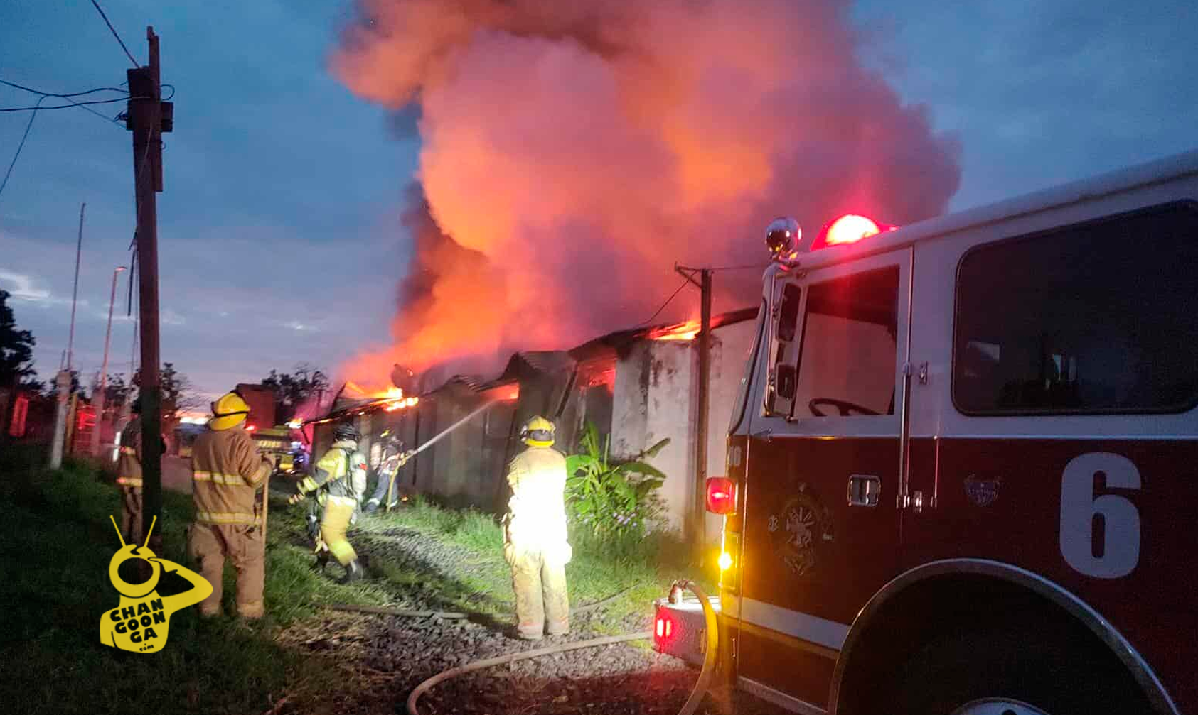 Bodega De Muebles De Madera Se Incendia, Al Poniente De Morelia - Changoonga.com