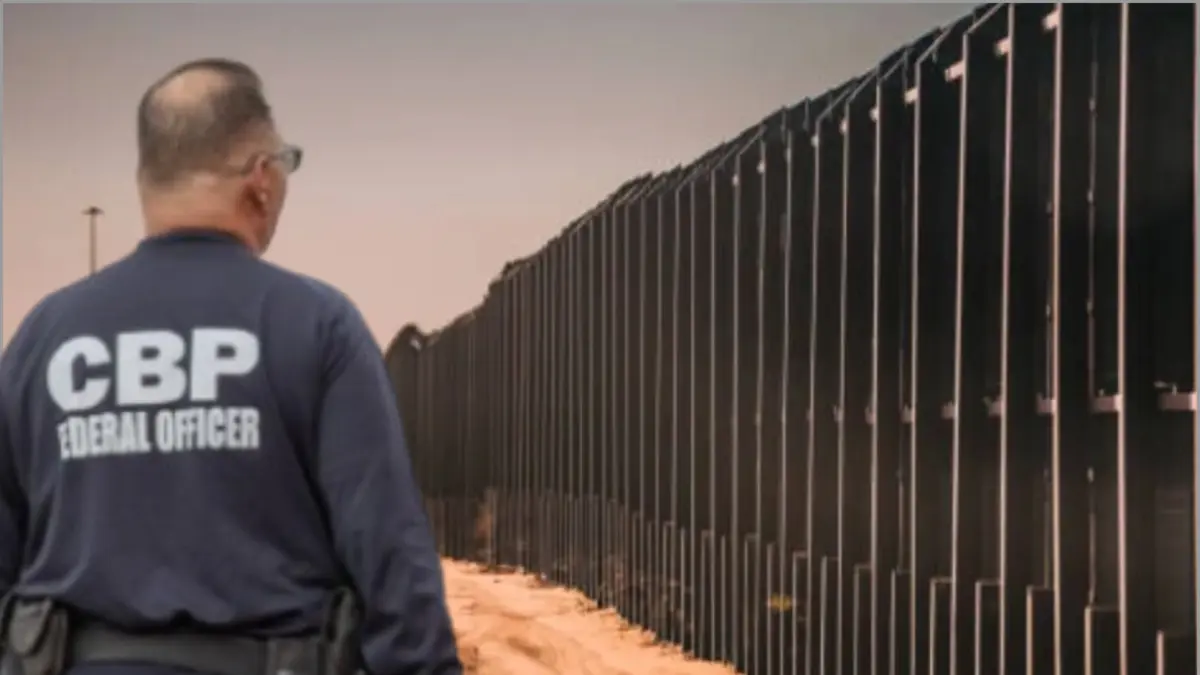 CBP tiene una contundente orden de hacer esto si un adolescente llega a la frontera para intentar cruzar