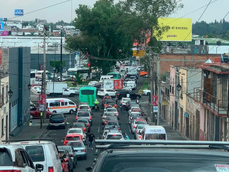 Camiones usados de otros estados circulan en Michoacán