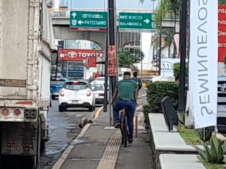 Ciclistas vulnerables ante daño a ciclovías e insensibilidad de automovilistas