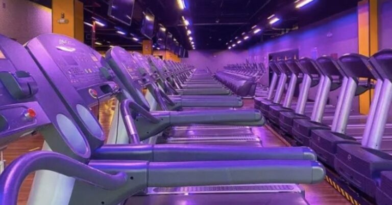 Cierran Smart Fit Condesa en CDMX, pese a negación de un muerto
