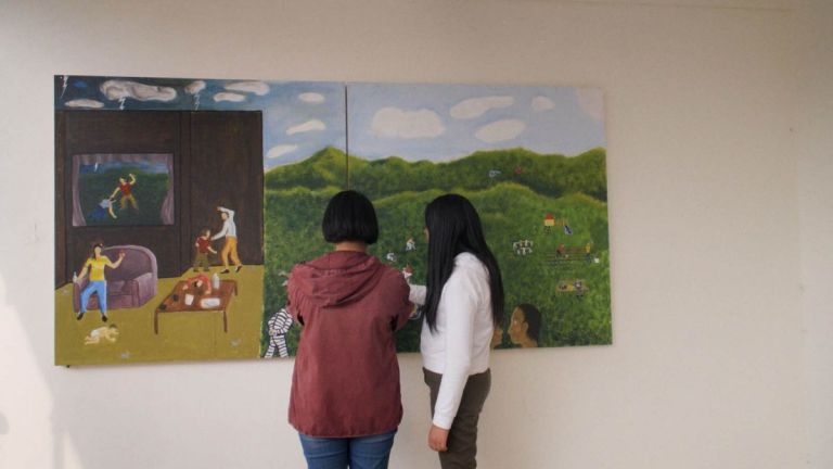 Crítica de “Hijas del maíz”: parir en comunidad como forma de sanación colectiva
