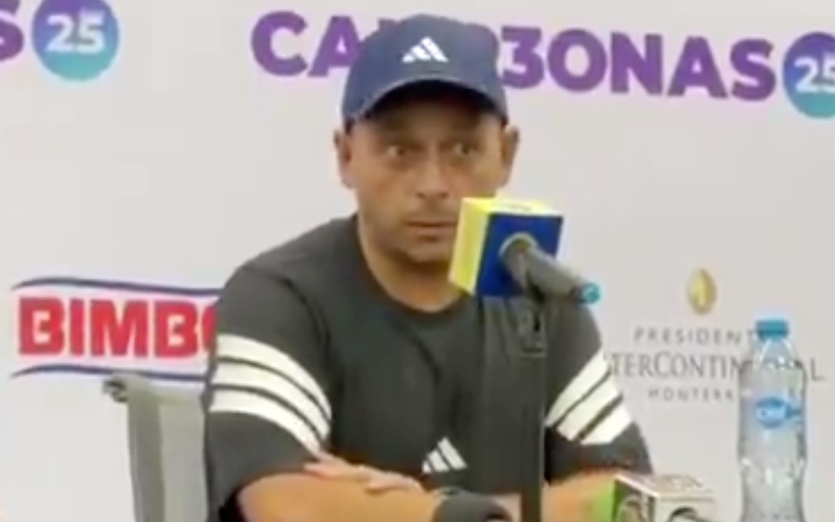 DT del América Femenil condena dichos machistas del ‘Chicharito’; 'no hemos entendido'