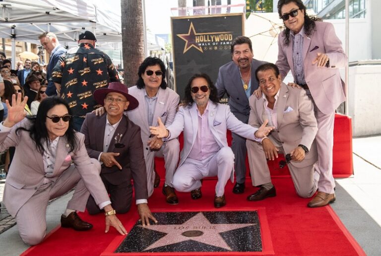 Declaran Al 23 De Julio Como “El Día De Los Bukis” Y Develan Su Estrella En El Paseo De La Fama De Hollywood  - Changoonga.com