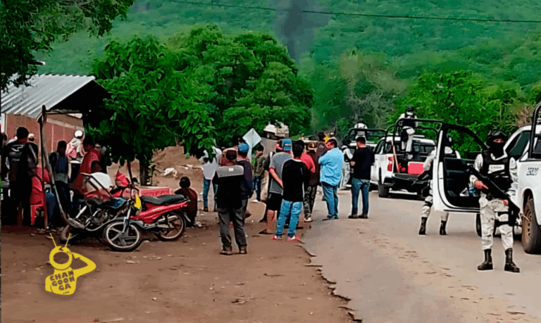 Delincuentes Realizan Bloqueo En Buenavista Y Dos Grupos Del Crimen Se Enfrentan En Tepalcatepec - Changoonga.com