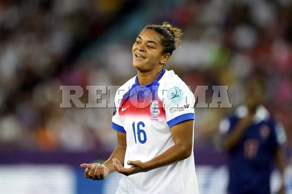 Denuncia Carter racismo en línea durante la Euro Femenina