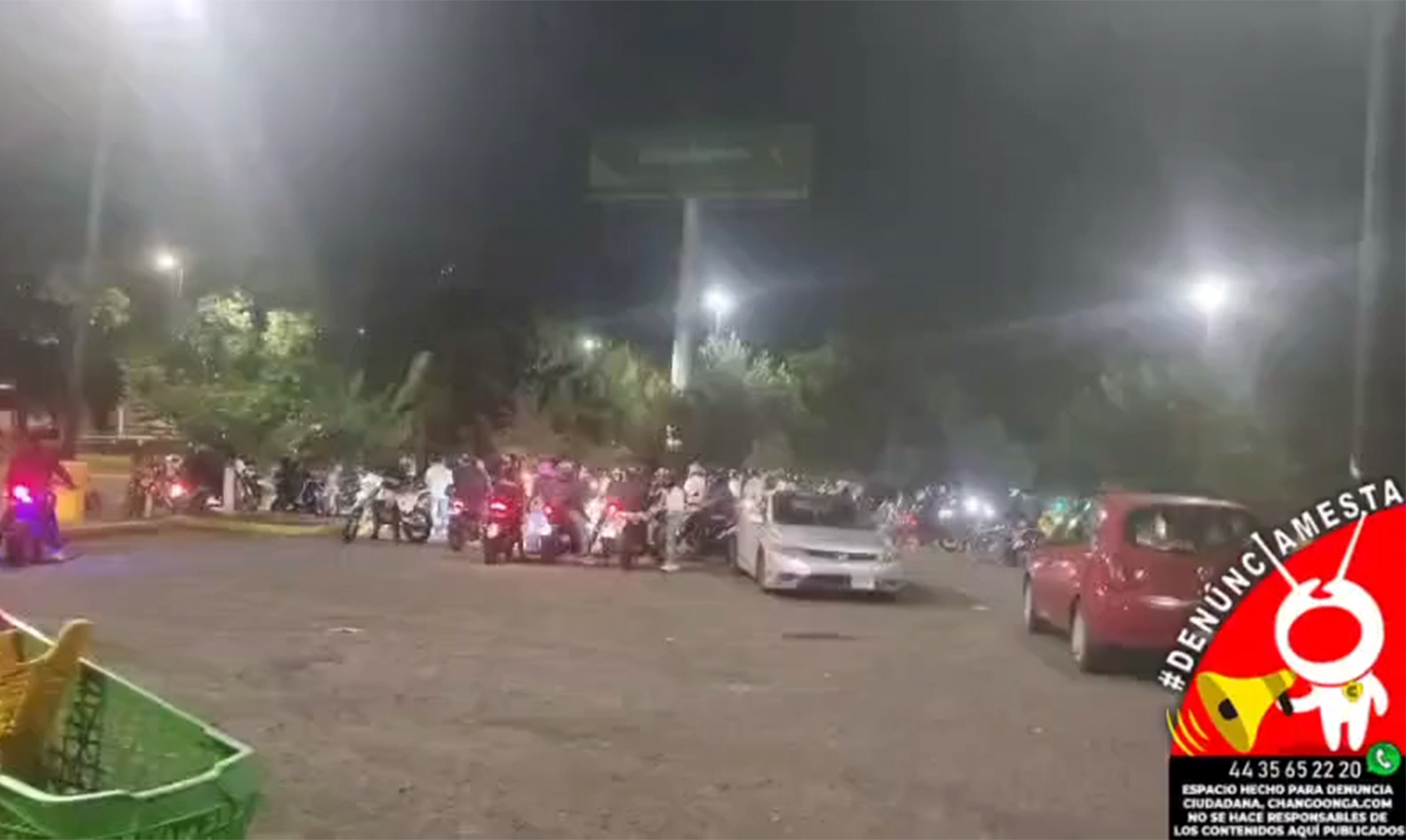 #Denúnciamesta Caravana sale del Aurrerá de 3 Puentes; toman precauciones en la ciudad - Changoonga.com