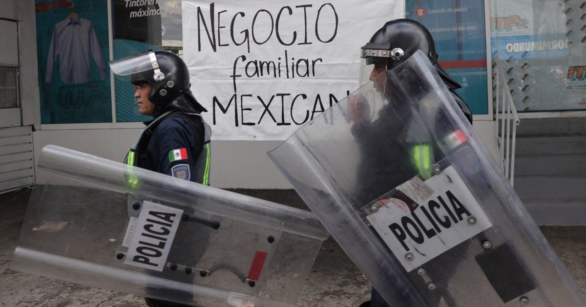 Desarme voluntario en marcha contra gentrificación hoy en CDMX
