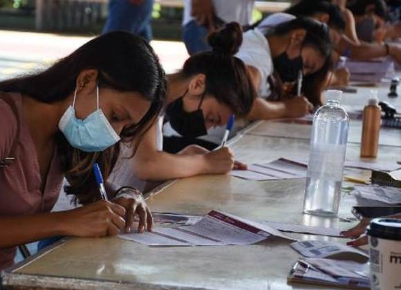Desvía Bienestar millones en empleos inexistentes