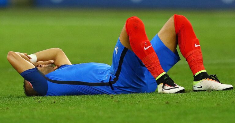 Dimitri Payet afronta juicio por pedir "pruebas de amor"