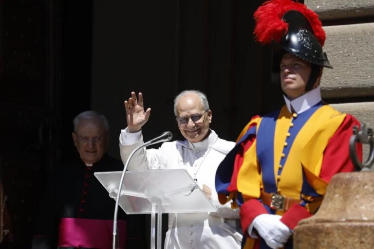 El Papa León XIV condena el ataque israelí contra la parroquia católica de Gaza: "¡Que se detenga enseguida la barbarie de la guerra!"