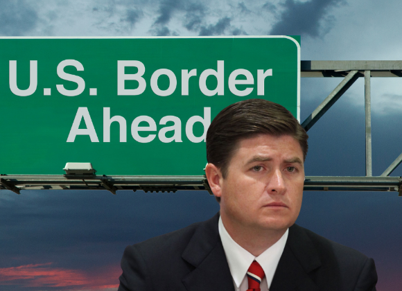Exgobernador de Nuevo León y su familia son retenidos en la frontera con Estados Unidos