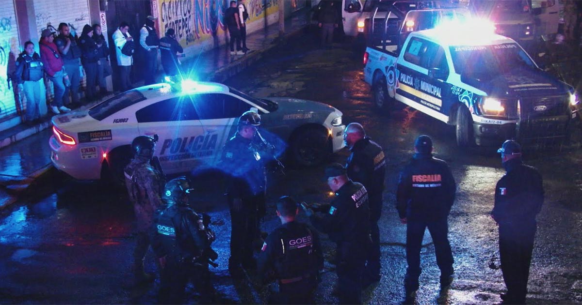 Exhiben a C4 clandestino en Ecatepec, Edomex
