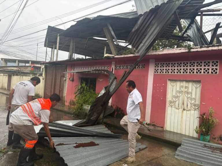 Fuertes lluvias dejan afectaciones en viviendas del municipio de Huixtla