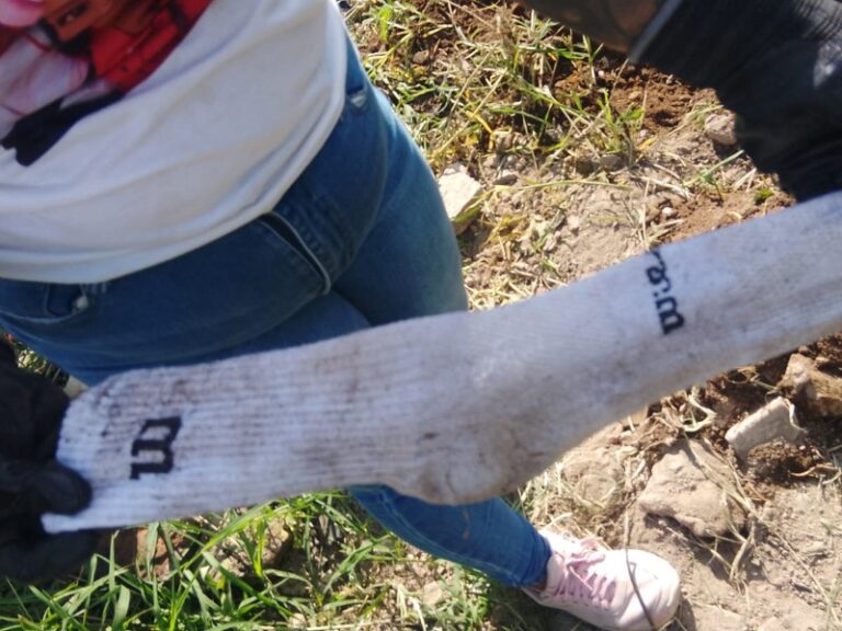 Hallan dos cuerpos en fosa de La Ladrillera