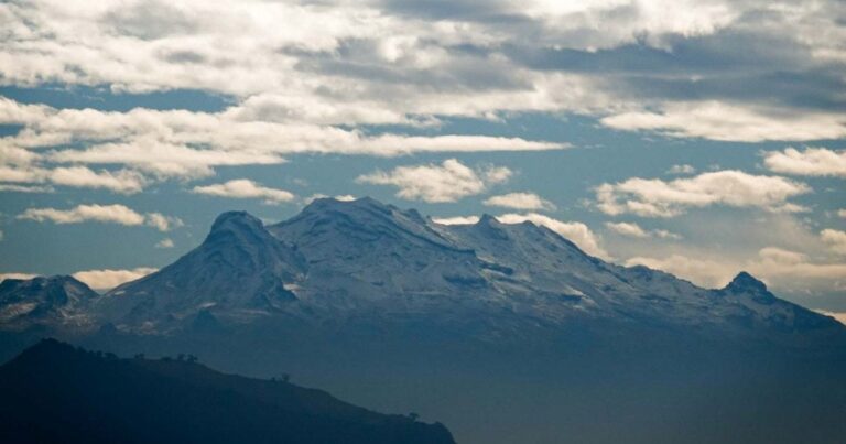 Hallan sin vida a adolescente en el volcán Iztaccíhuatl