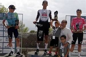 Isaac del Toro embiste y gana la Clàssica Terres de L'Ebre