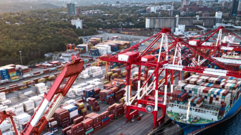 Japón celebra acuerdos arancelarios de EE. UU. con aliados, pero advierte sobre posibles efectos en exportación