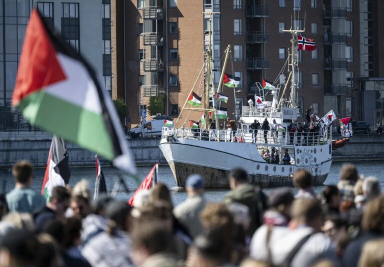 Los dos activistas con nacionalidad israelí de la Flotilla pasan a custodia policial