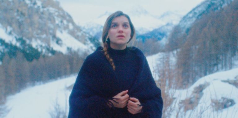 Louise Hémon recibe el Premio Jean Vigo por "The Girl in the Snow"