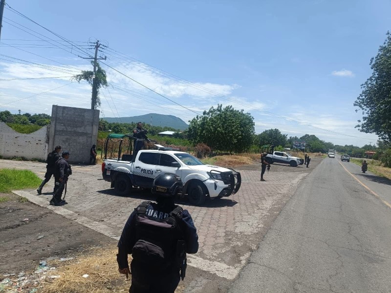 Más de 25 familias desplazadas de Apatzingán por enfrentamientos en últimas semanas