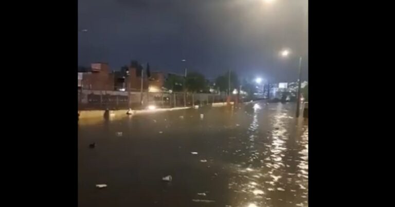 Metro Línea A en CDMX y Edomex tiene servicio parcial por lluvias