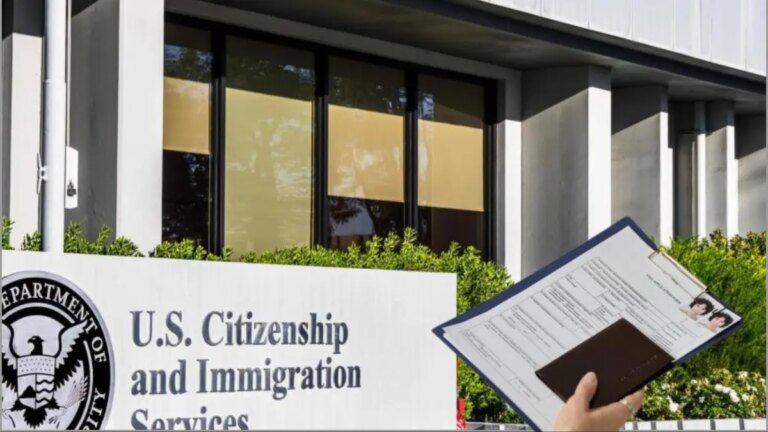 Miami se une contra ICE y dará estas clases gratis a migrantes para que aprendan sobre ciudadanía