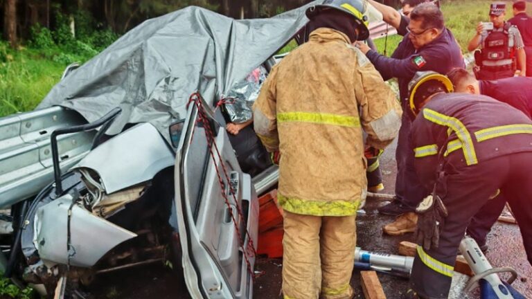 #Michoacán 2 Accidentes Este Domingo En La Siglo XXI Dejaron Saldo De 5 Heridos - Changoonga.com