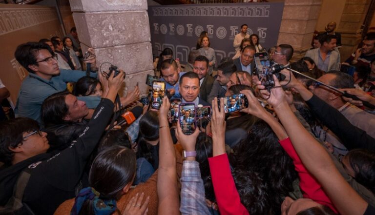 #Michoacán No Soy Un Fiscal ‘Carnal’, Mi Designación Fue Apegada A Derecho: Torres Piña - Changoonga.com