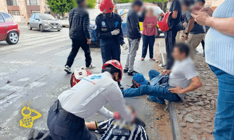#Morelia Choque Entre Moto Y Camioneta Deja 2 Hombres Heridos En La Madero Pte - Changoonga.com