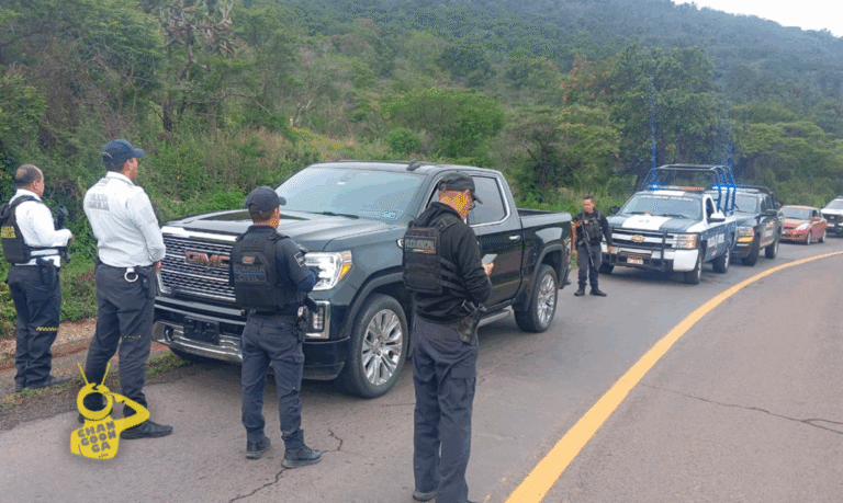 #Morelia Con Disparos Le Roban Camioneta A La Diputada Bugarini, Policía Morelia Y De Charo La Recuperan - Changoonga.com
