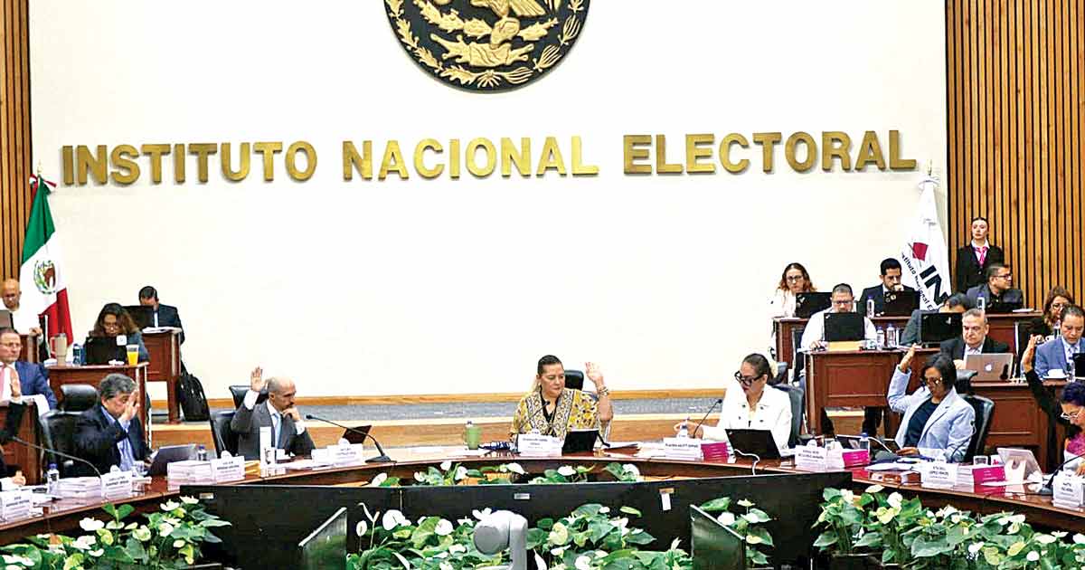 Multan a candidatos al PJ por acordeones; tema divide a consejeros