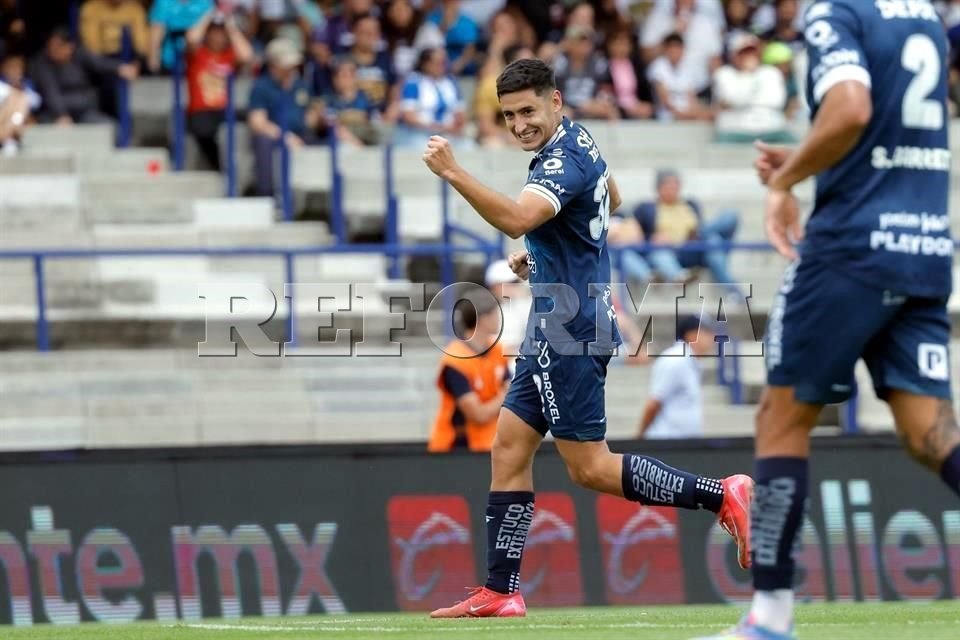 Pumas paga caro nuevos errores de Parra y caen ante Tuzos