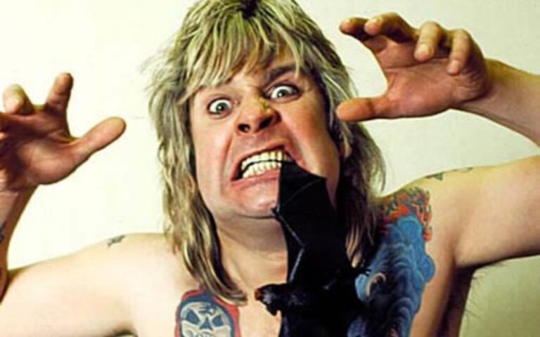 Realmente-Ozzy-Osbourne-mordio-murcielago-vivo-Video-22072025