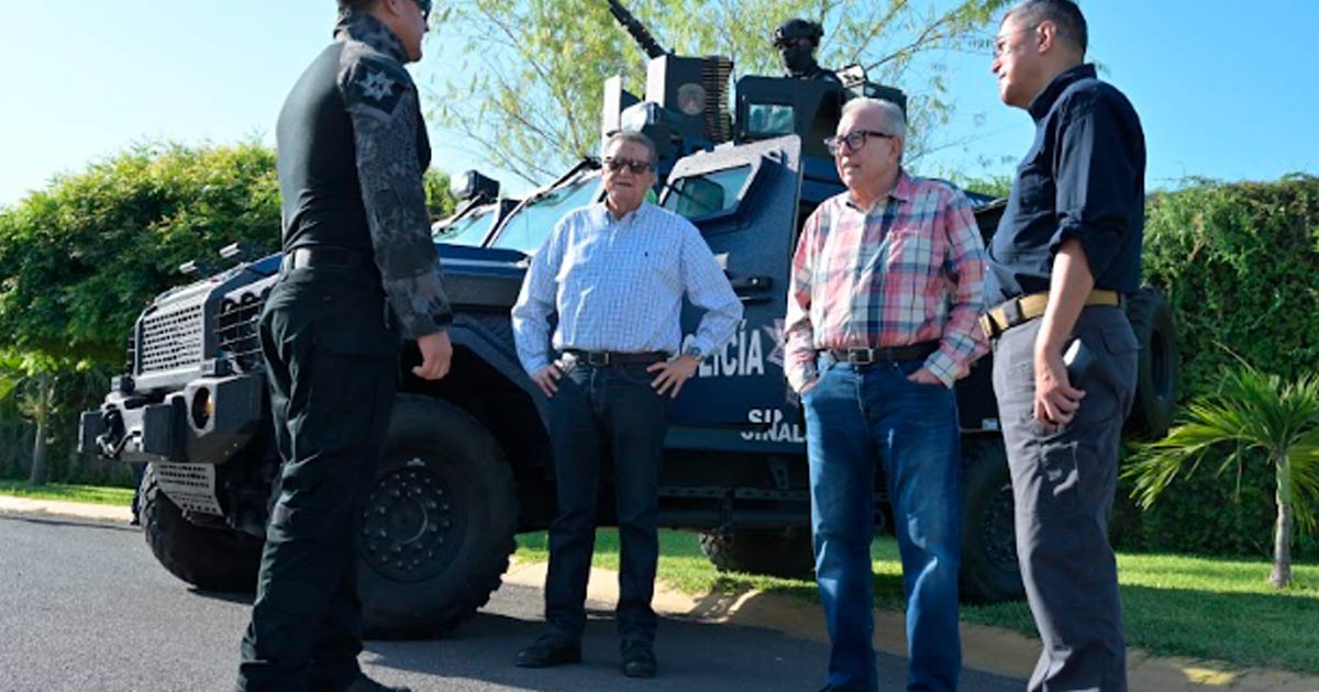 Refuerzan seguridad en Sinaloa; presentan vehículos blindados