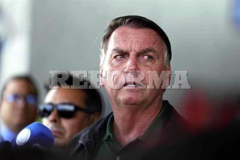 Registran casa de Bolsonaro; le ponen tobillera electrónica