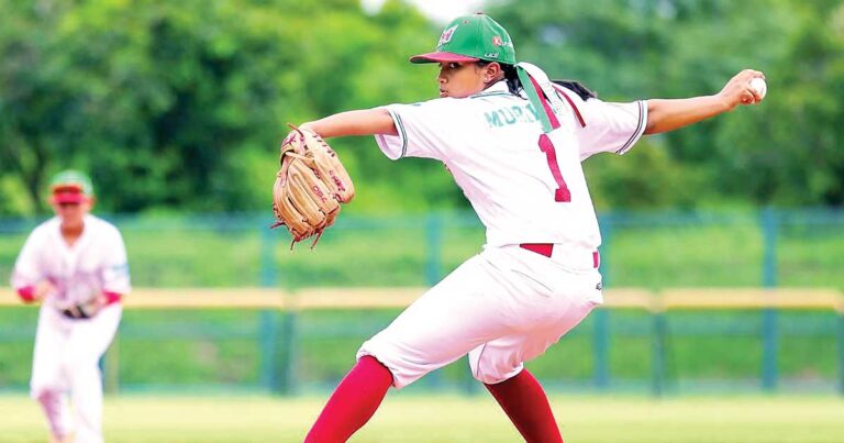 Renee Murillo da brillo diamante novena varones