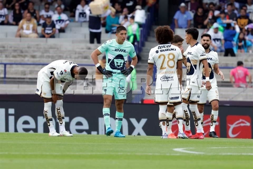 Respalda DT a Parra; dice que no hay portero que no falle