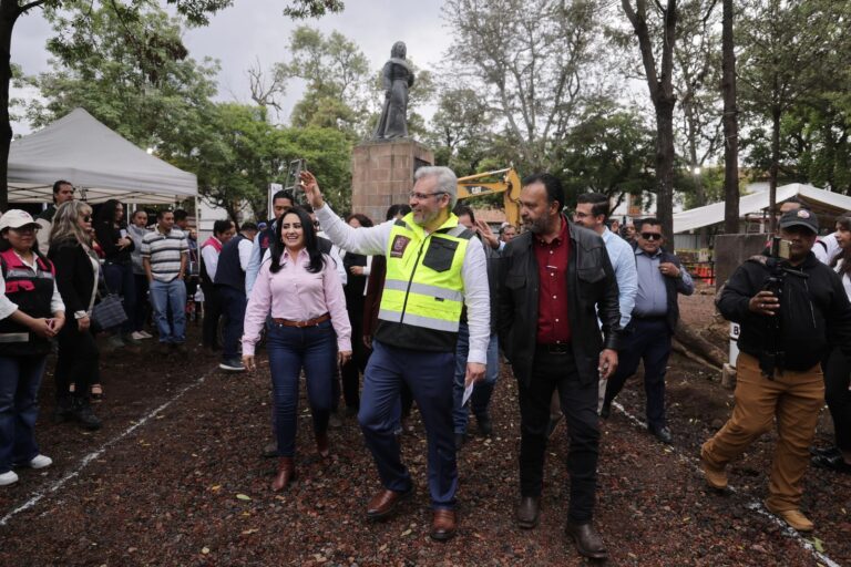 Restauración De Plaza Gertrudis Bocanegra Conserva El Encanto de Pátzcuaro: Bedolla - Changoonga.com