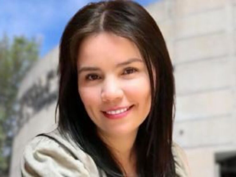 Reúnen dinero para multa a Karla Estrella por Dato Protegido
