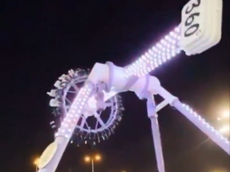 Se rompe juego mecánico en Arabia Saudita: imágenes impactantes