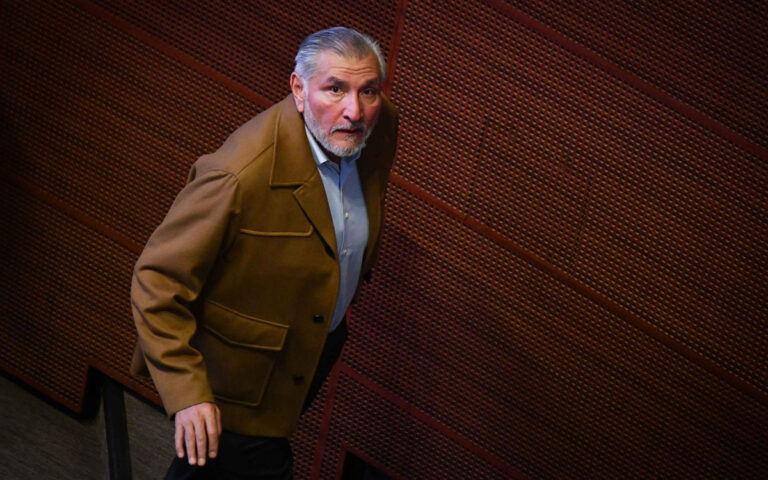 Senadores de Morena niegan renuncia de Adán Augusto y denuncian carta falsa
