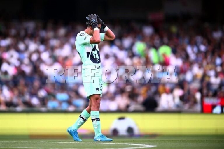 Sufre Pumas de nuevo con errores de Rodrigo Parra