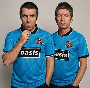 Tranquilos, no tenemos la cámara de Coldplay.- Oasis