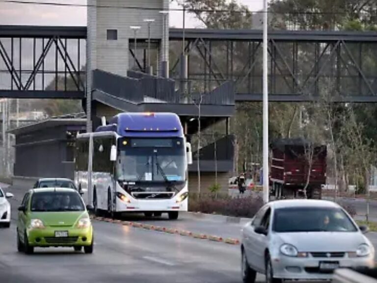 Transportistas de Mi Macro Periférico reportan avances con sindicatos de conductores